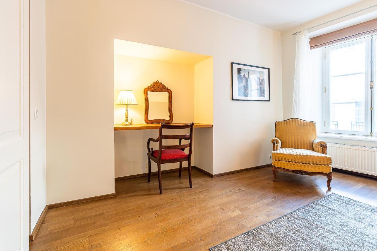 Old Town - Oleviste Apartment タリン エクステリア 写真