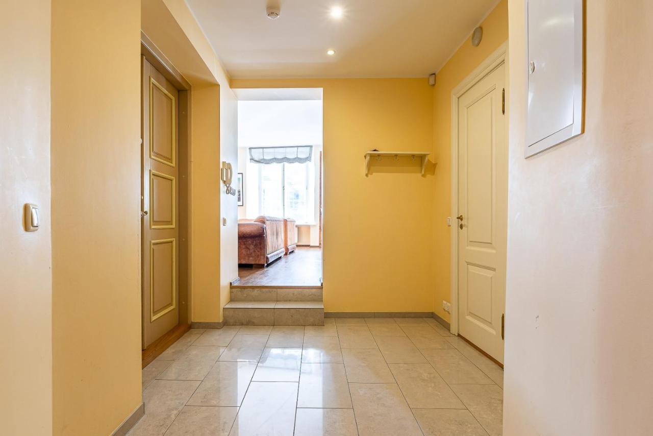 Old Town - Oleviste Apartment タリン エクステリア 写真